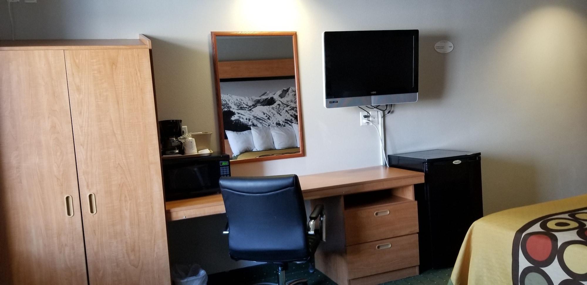 Super 8 By Wyndham Pride Midvale/Midvalley/Salt Lake City מראה חיצוני תמונה