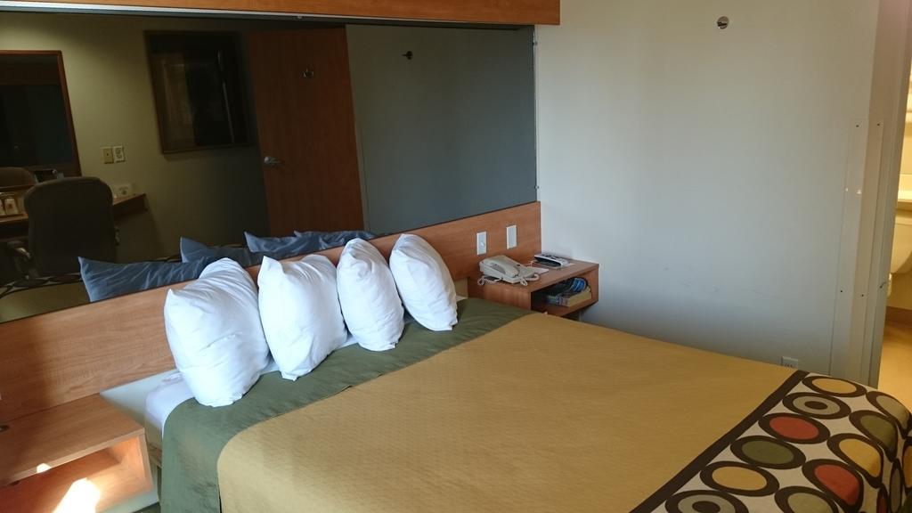 Super 8 By Wyndham Pride Midvale/Midvalley/Salt Lake City חדר תמונה