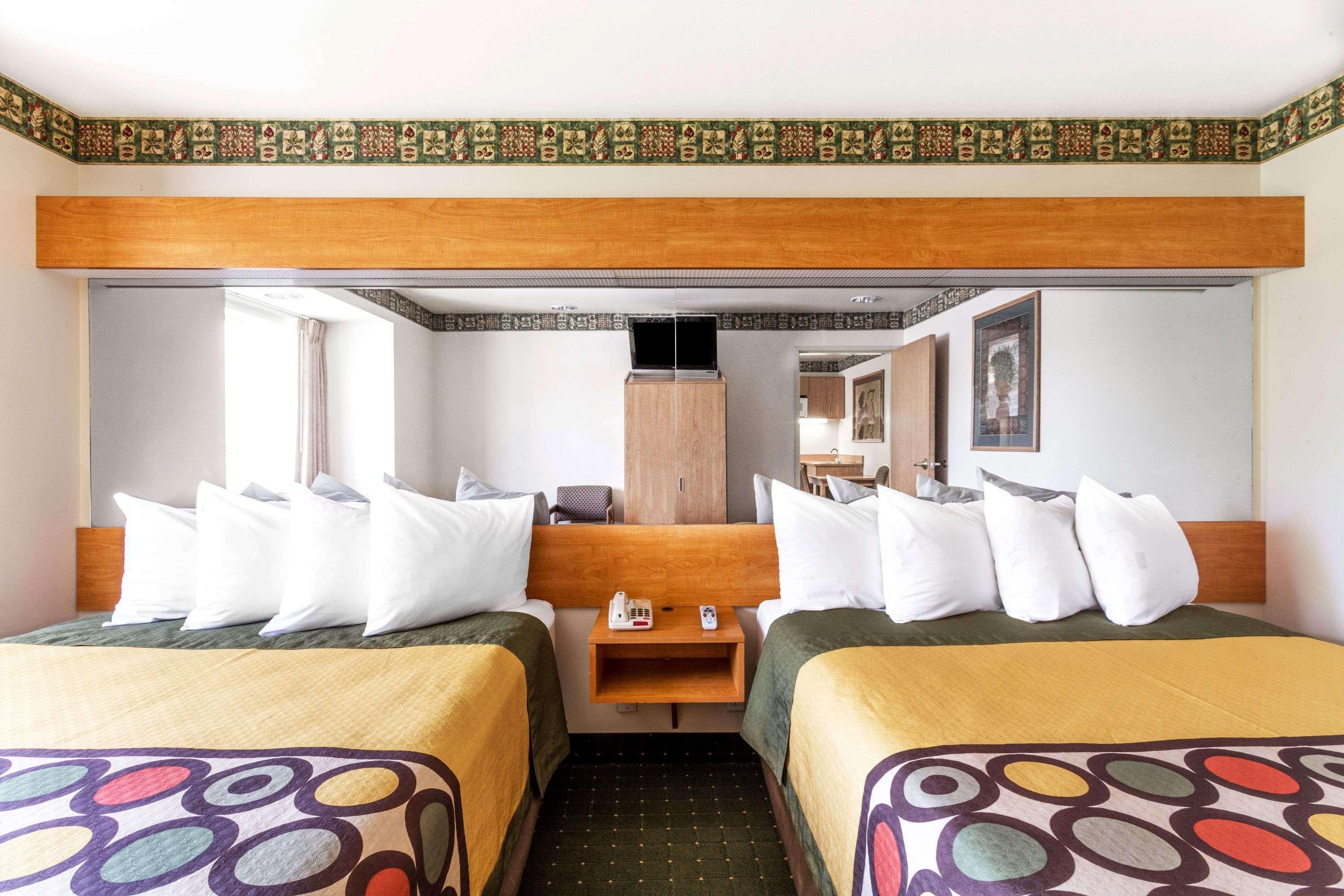 Super 8 By Wyndham Pride Midvale/Midvalley/Salt Lake City מראה חיצוני תמונה