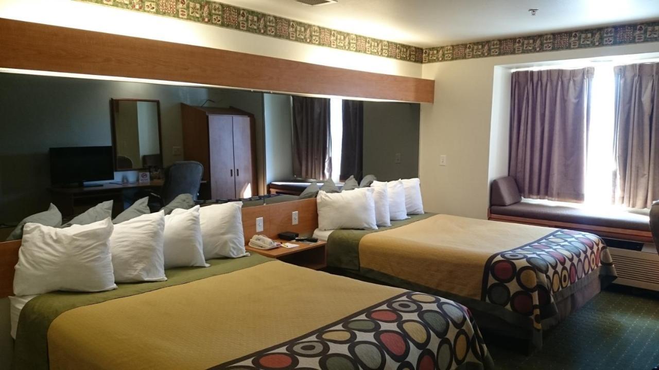Super 8 By Wyndham Pride Midvale/Midvalley/Salt Lake City חדר תמונה